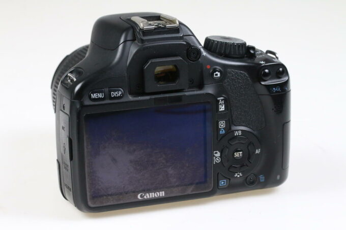 Canon EOS 550D mit EF-S 18-55mm f/3,5-5,6 IS