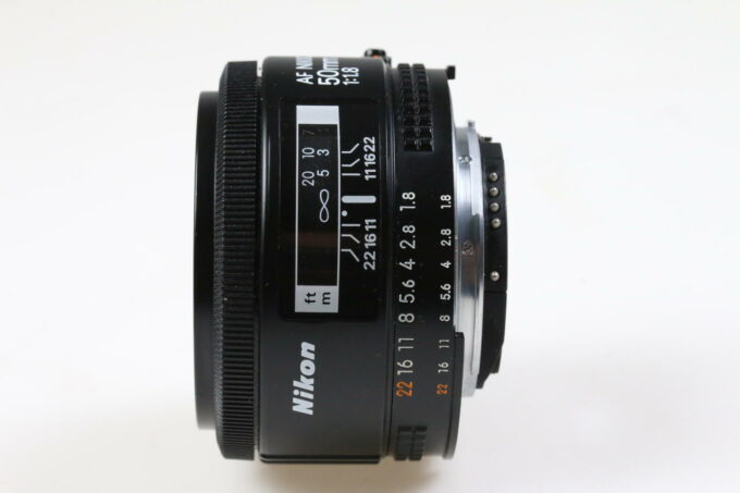 Nikon AF 50mm f/1,8 - #3174436
