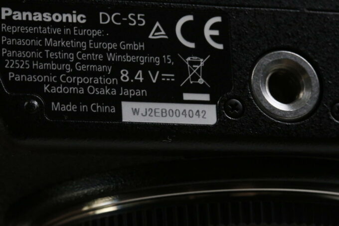 Panasonic Lumix DC-S5 Gehäuse - #WJ2EB004042