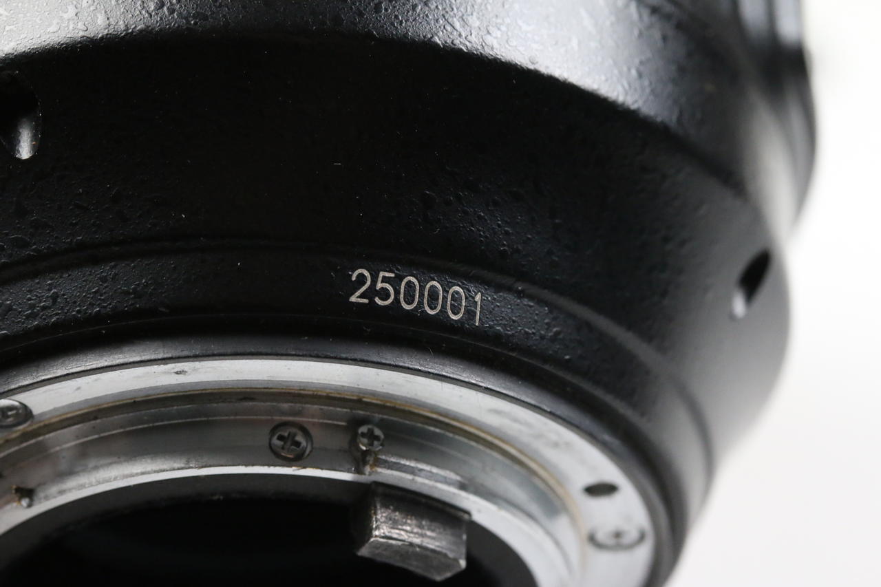 Nikon AF-S MICRO NIKKOR 105mm f/2,8 G ED VR - #250001 - Image 5