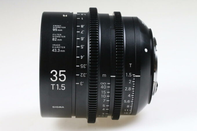 Sigma Cine 35mm T1,5 FF / EF metric - FF High Speed Prime Line - #52552743 - Image 2