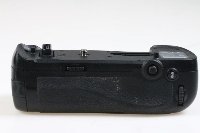 Nikon MB-D18 Handgriff - #4015240
