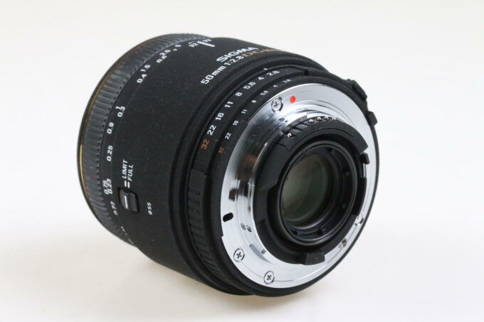 Sigma 50mm f/2,8 DG Macro für Nikon - #4058056