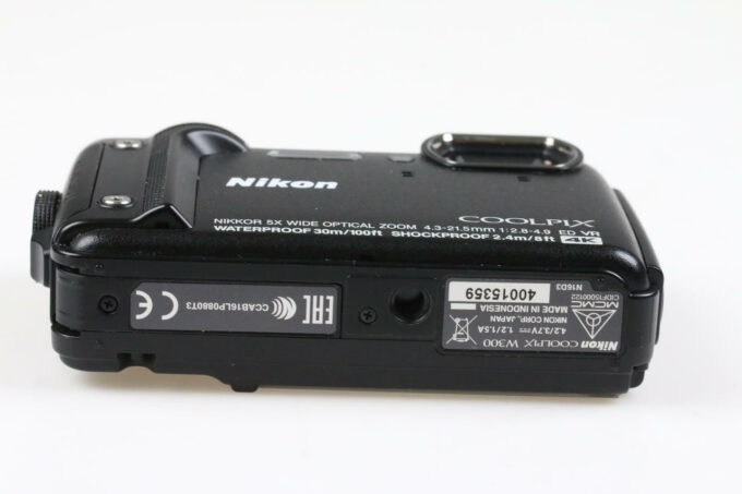 Nikon Coolpix W300 Digitalkamera - #40015359