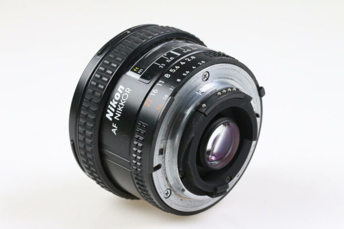Nikon AF 20mm f/2,8 - #204383