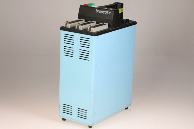 Broncolor Powerpack 212 / Generator