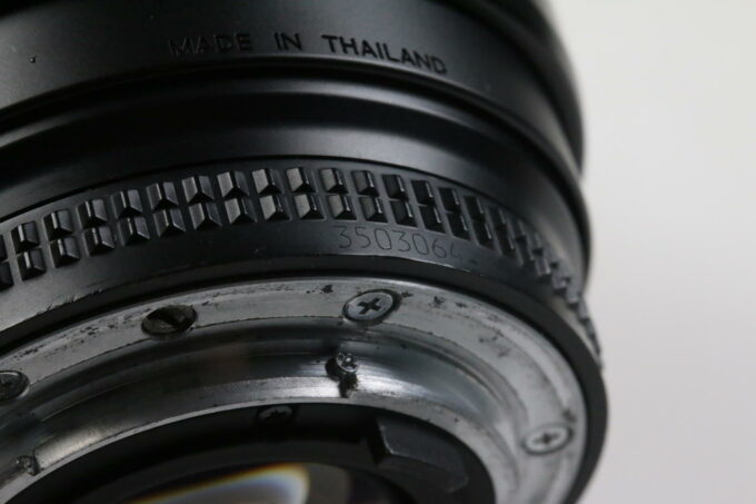 Nikon AF 70-210mm f/4,0-5,6 D - #3503064