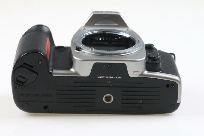Nikon F65 Gehäuse - #2084902