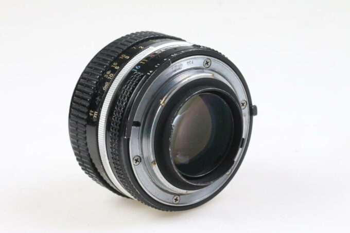 Nikon MF 50mm f/1,4 AI - #3806139