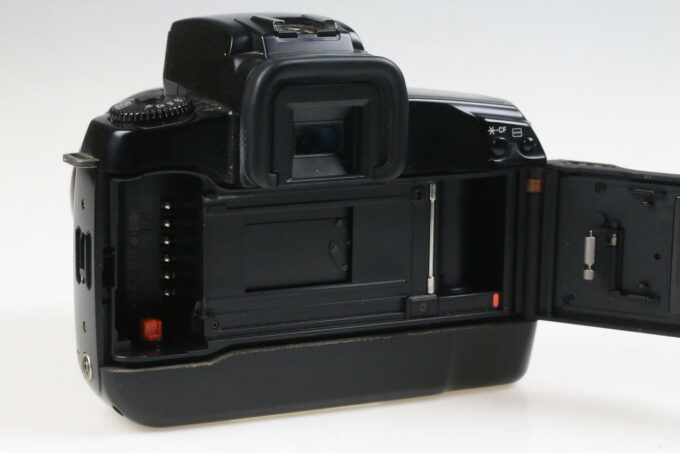 Canon EOS 5 mit EF 28-105mm f/3,5-4,5 USM - #3502991 - Image 5