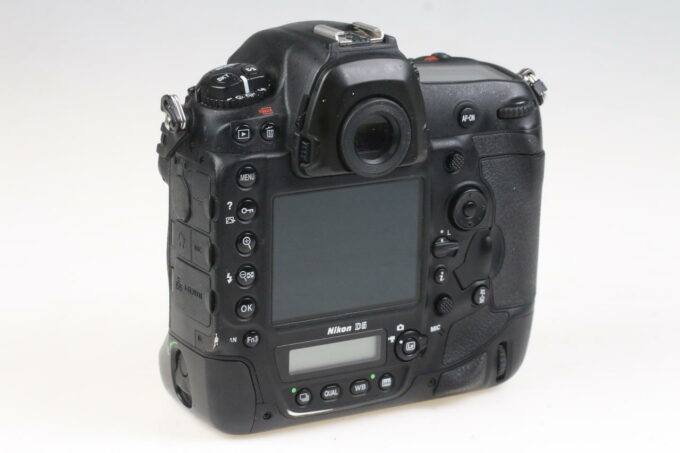 Nikon D5 Body - CF Version - #6500538 - Image 5