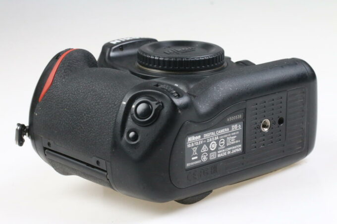 Nikon D5 Body - CF Version - #6500538 - Image 6