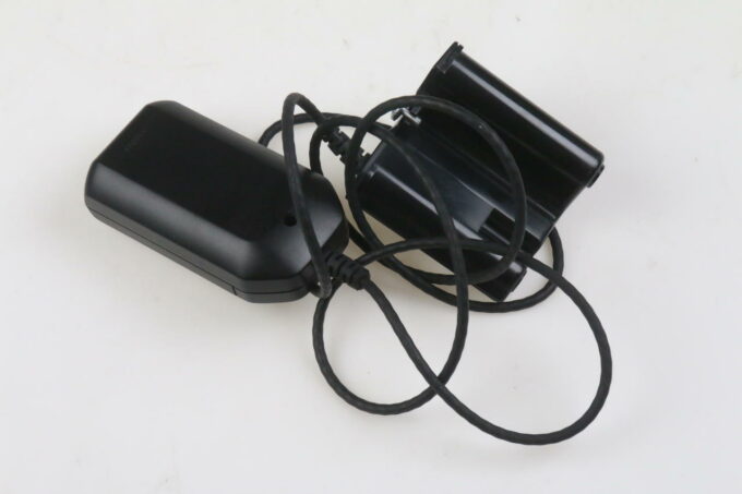 Nikon DB-5 Anti-cold Battery Pack