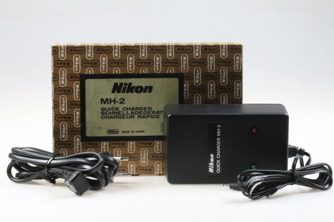 Nikon MH-2 Ladegerät