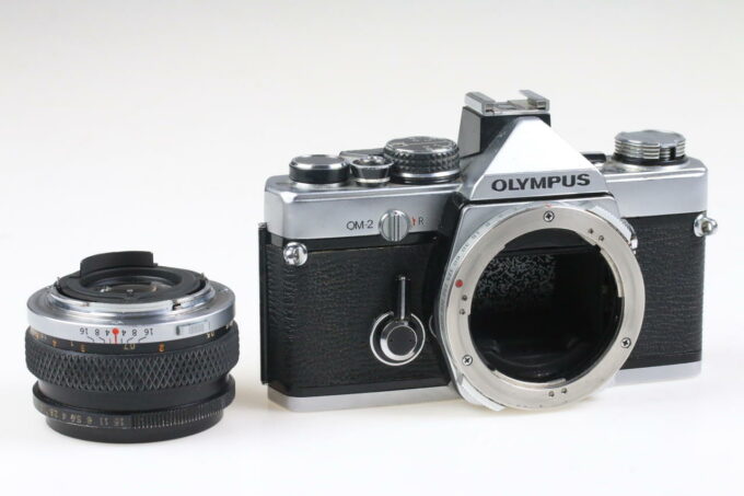 Olympus OM-2 mit F.Zuiko 50mm f/1,8 - DEFEKT - #475352