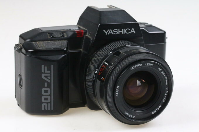 Yashica 200-AF mit 35-70mm f/3,3-4,5 - #409816