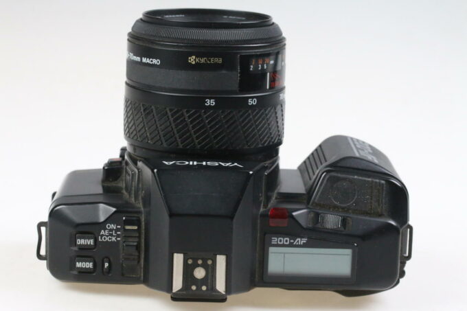 Yashica 200-AF mit 35-70mm f/3,3-4,5 - #409816