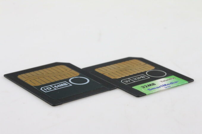 Smartmedia-Speicherkarten 2 Stück 32/64MB