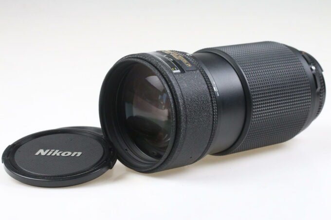 Nikon AF 80-200mm f/2,8 ED - #357923