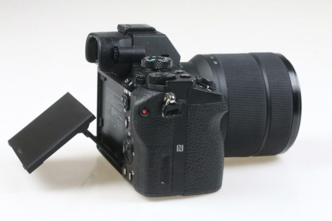 Sony Alpha 7 II mit 28-70mm f/3,5-5,6 OSS - #3814014