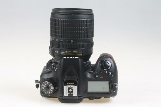 Nikon D7100 mit AF-S DX 18-105mm f/3,5-5,6 VR - #4567254