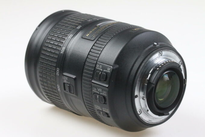 Nikon AF-S 28-300mm f/3,5-5,6 G ED VR - #52052537