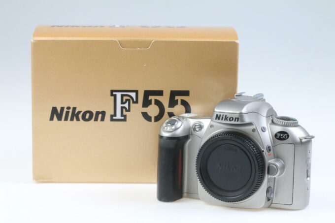 Nikon F55 Gehäuse - #2100606