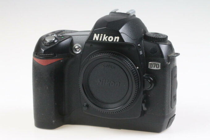 Nikon D70 Gehäuse - #4115382