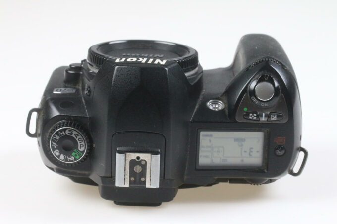 Nikon D70 Gehäuse - #4115382