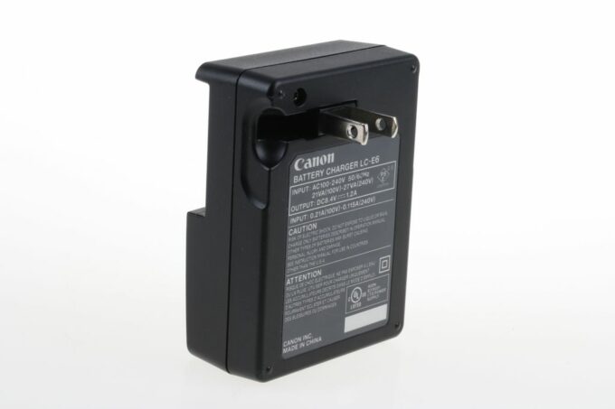 Canon Batterieschale - Ladegerät / Battery Charger LC-E6 ::: US Version :::