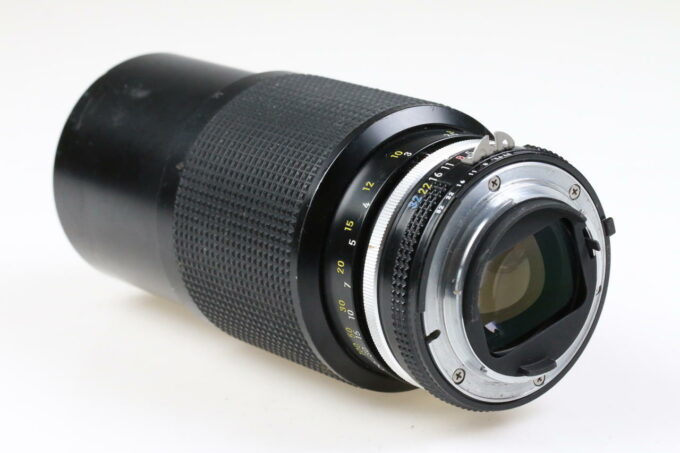 Nikon MF 80-200mm f/4,5 - #854962