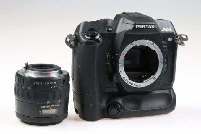 Pentax MZ-S mit 35-80mm f/4,0-5,6 SMC - #4554202
