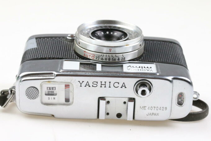 Yashica mimy mit Yashinon 28mm f/2,8 - Bastlergerät