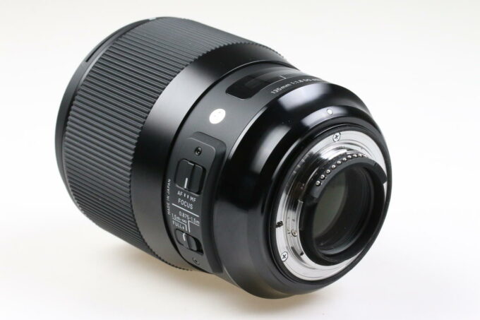 Sigma für Nikon AF ART 135mm 1,8 DG HSM