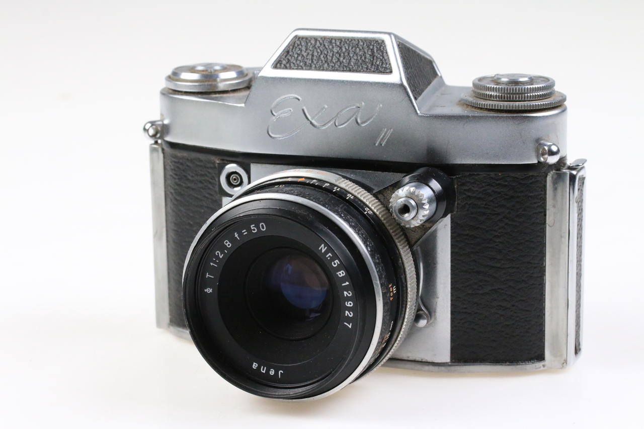 Ihagee EXA II mit Jena T 50mm f/2,8 – #227388 – Foto Köberl