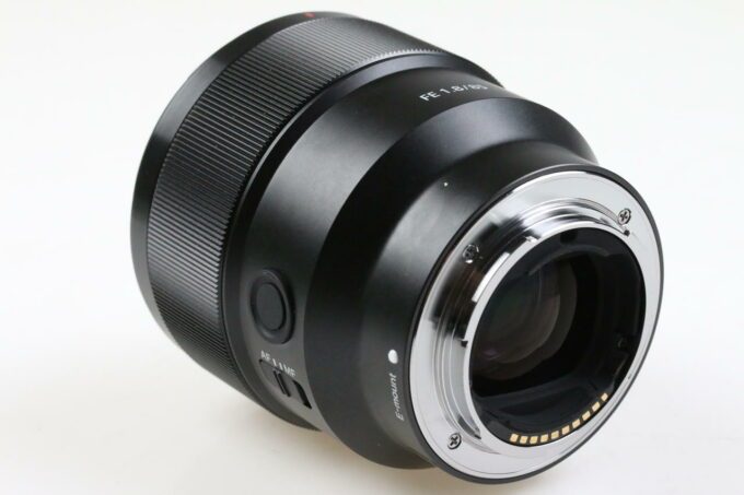 Sony FE 85mm f/1,8 - #3111098