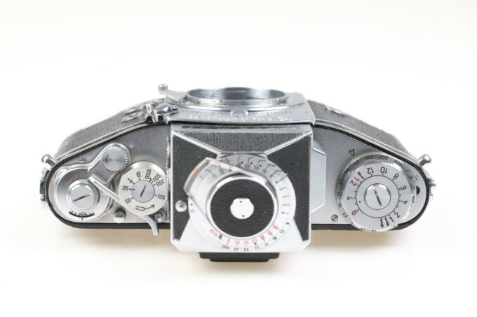 Ihagee EXAKTA Varex IIa Body mit Tavemat Prisma - #906074 - Image 3