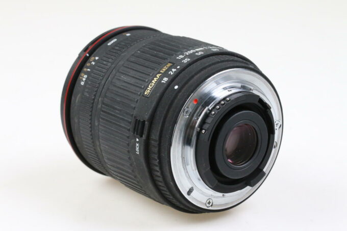 Sigma 18-200mm f/3,5-6,3 DC D für Nikon F (DX) - #2030244