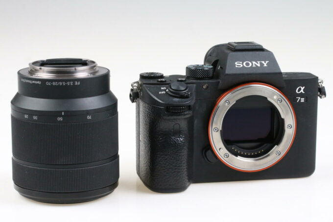 Sony Alpha 7 III mit FE 28-70mm f/3,5-5,6 - #3940216