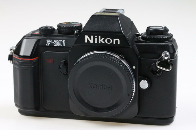Nikon F-301 Gehäuse - #2379098