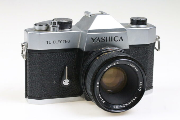 Yashica TL-Electro mit M-42 Yashinon-DS 50mm f/2,0 - #30306271