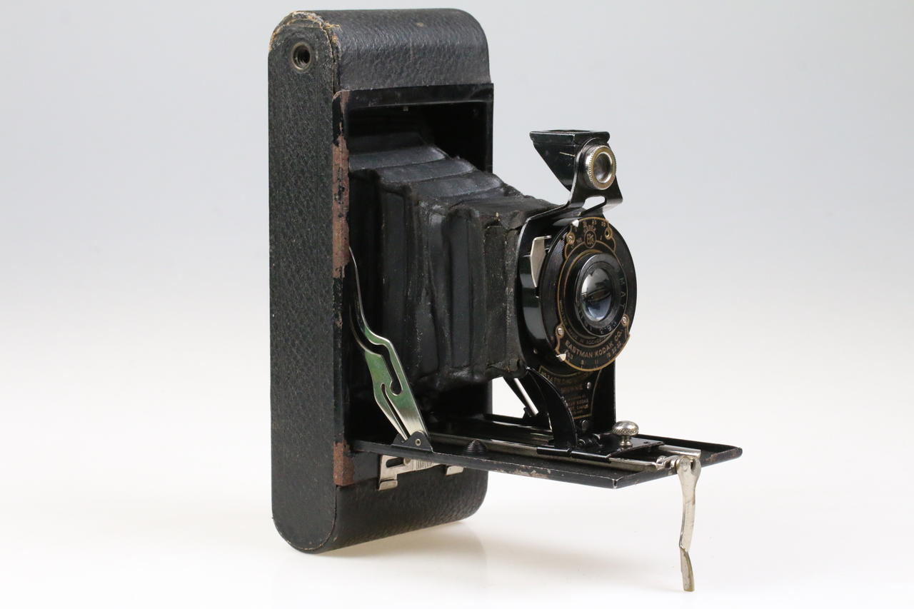 Kodak Folding Brownie No.2 Model A 6,9cm mit Brownie Automatic f/7,5 - #675676