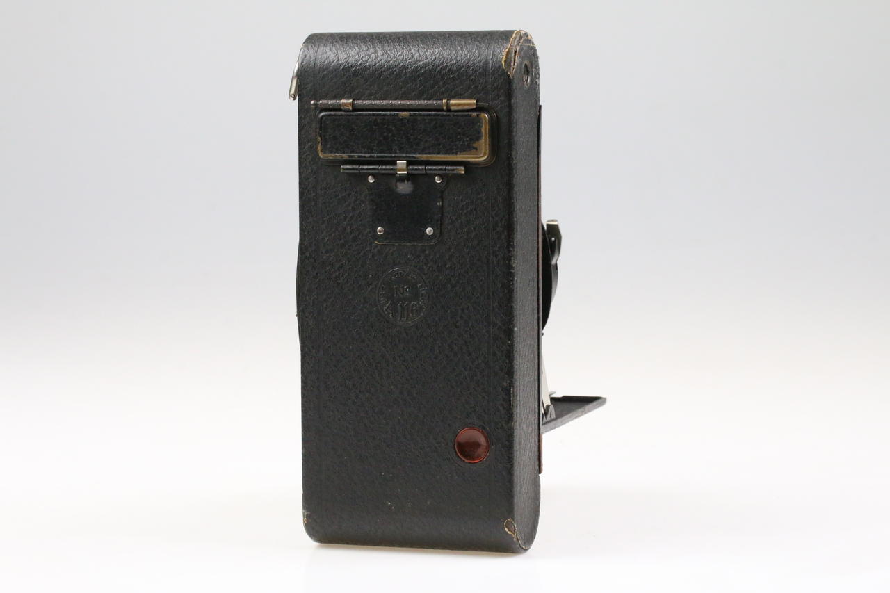 Kodak Folding Brownie No.2 Model A 6,9cm mit Brownie Automatic f/7,5 - #675676