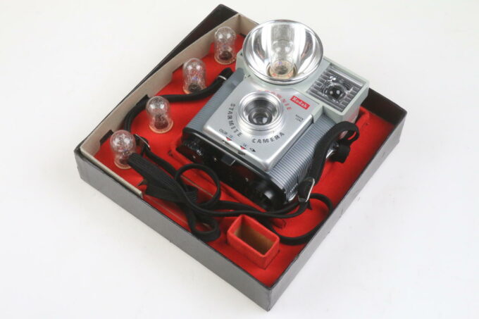 Kodak Brownie Starmite Camera mit Blitzgerät