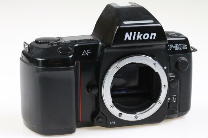 Nikon F-801s Gehäuse - #3040222