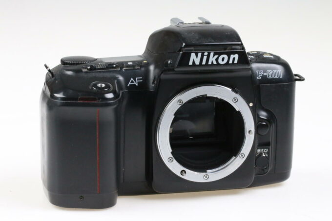 Nikon F-601 Gehäuse - #2281538