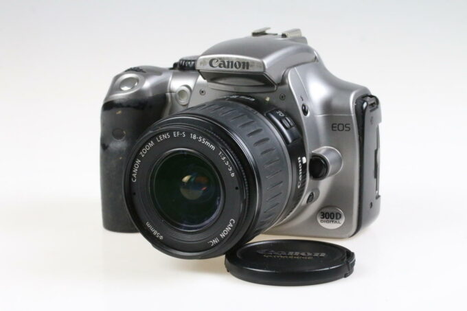 Canon EOS 300D mit EF-S 18-55mm f/3,5-5,6 - #1130421593
