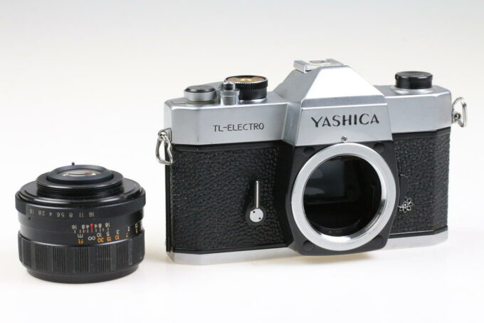 Yashica TL-Electro mit M-42 Yashinon-DS 50mm f/2,0 - #50601187