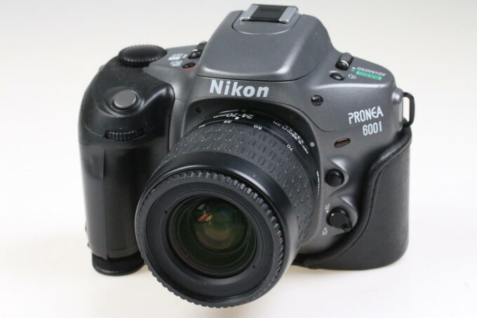 Nikon Pronea 600i Gehäuse mit IX Nikkor 24-70mm f/3,5-5,6 - #2026865