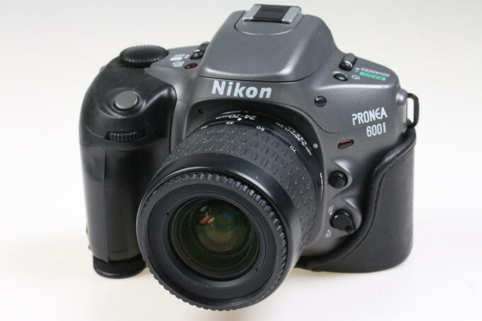 Nikon Pronea 600i Body mit IX Nikkor 24-70mm f/3,5-5,6 - #2026865 - Image 2
